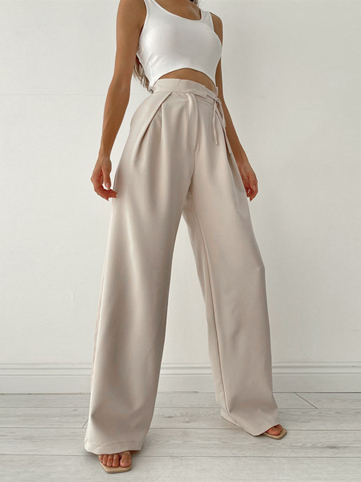 Women's High-Waisted Wide-Leg Trousers with Bow Detail