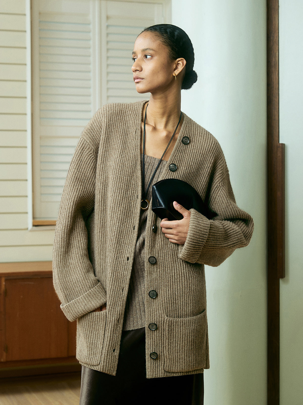 Annita | Women's Soft & Stretchy Ribbed Knitted Cardigan