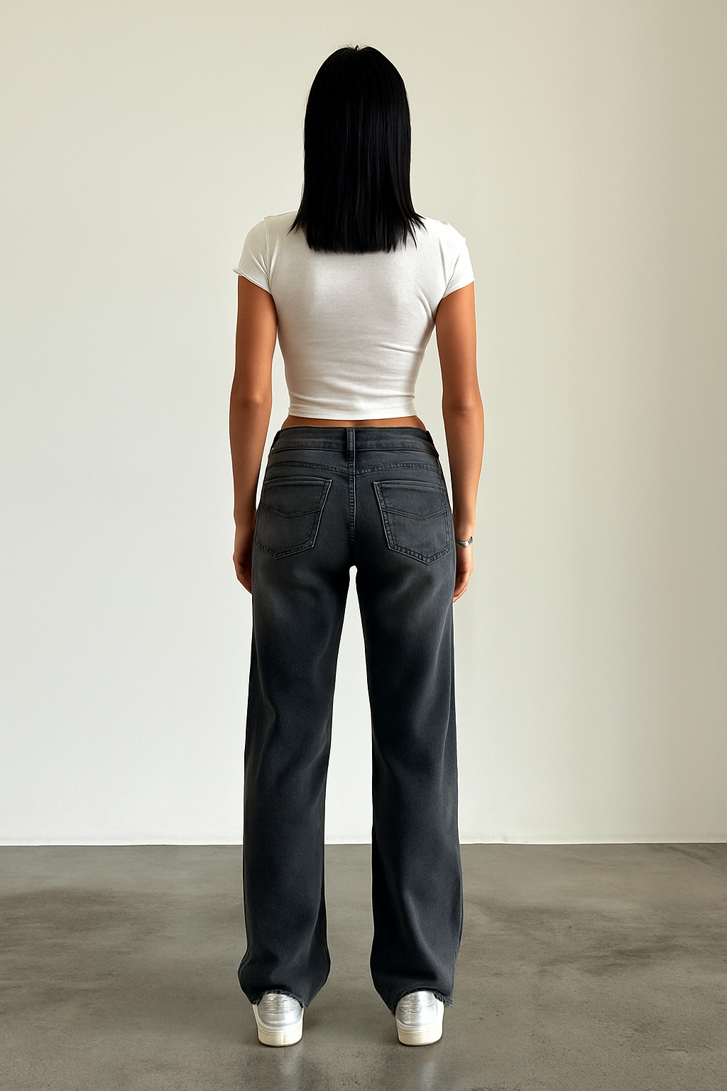 Roja | Trendy Women's Low Rise Straight-Leg Jeans