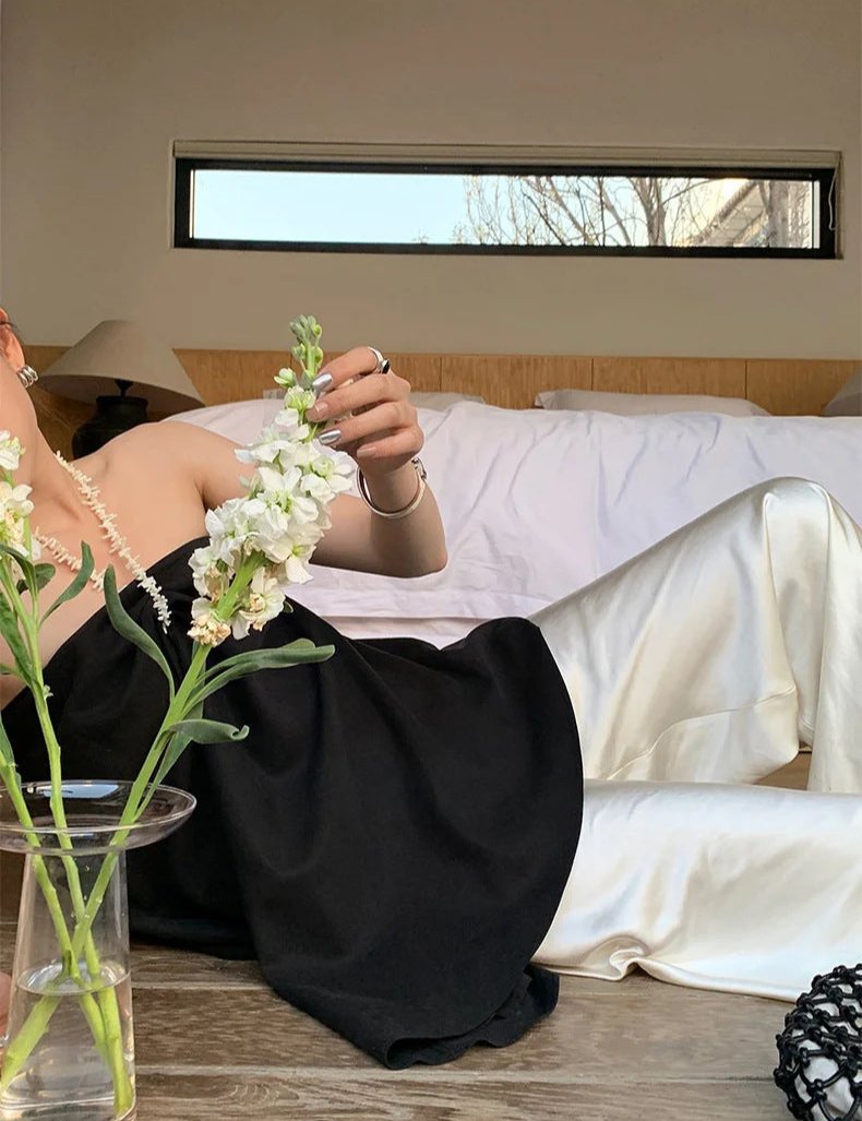 Liliana | Elegant Wide Leg Satin Pants – Stylish & Comfortable