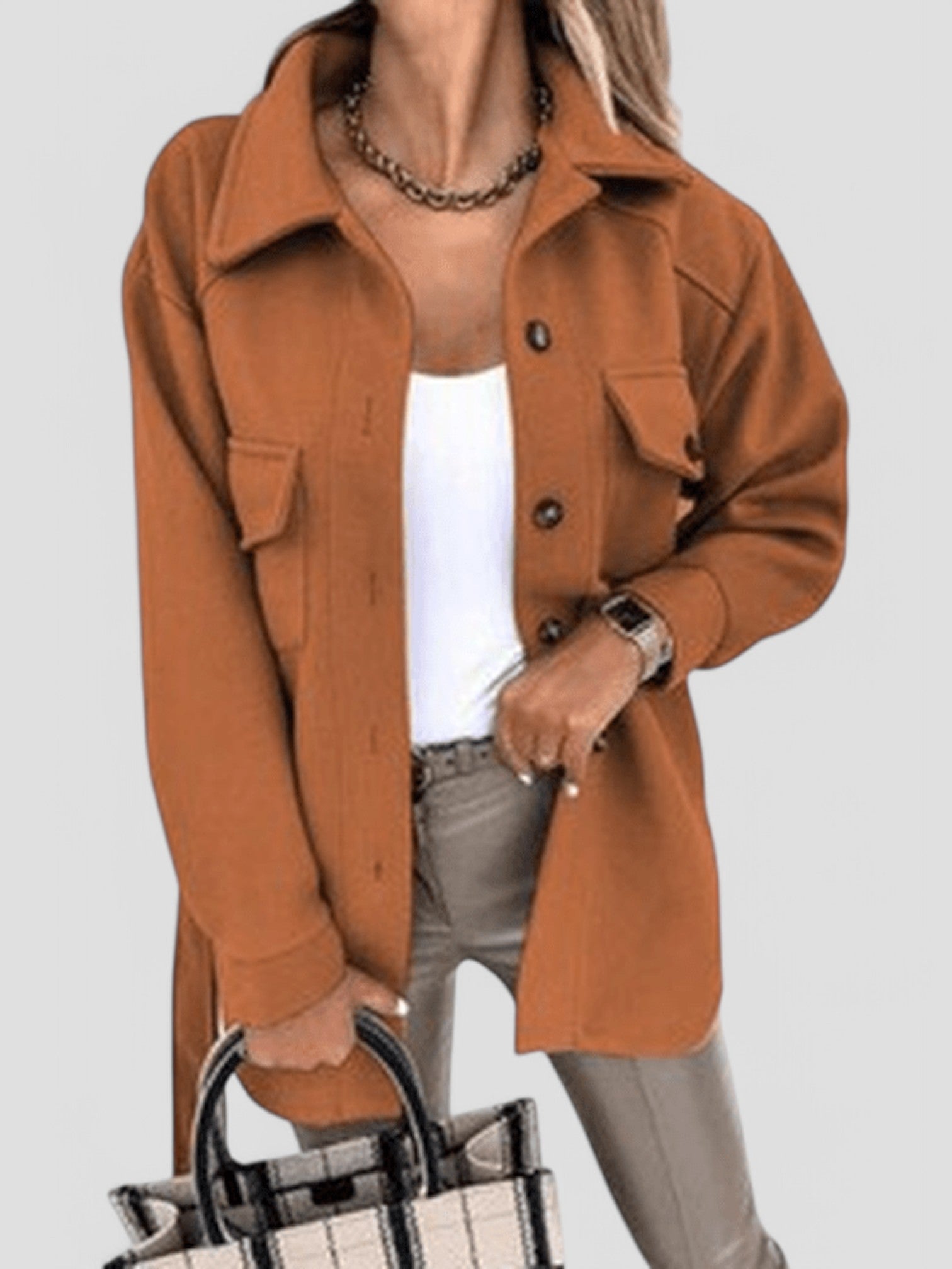 Chic Summer Vest for Women Featuring Fashionable Buttons