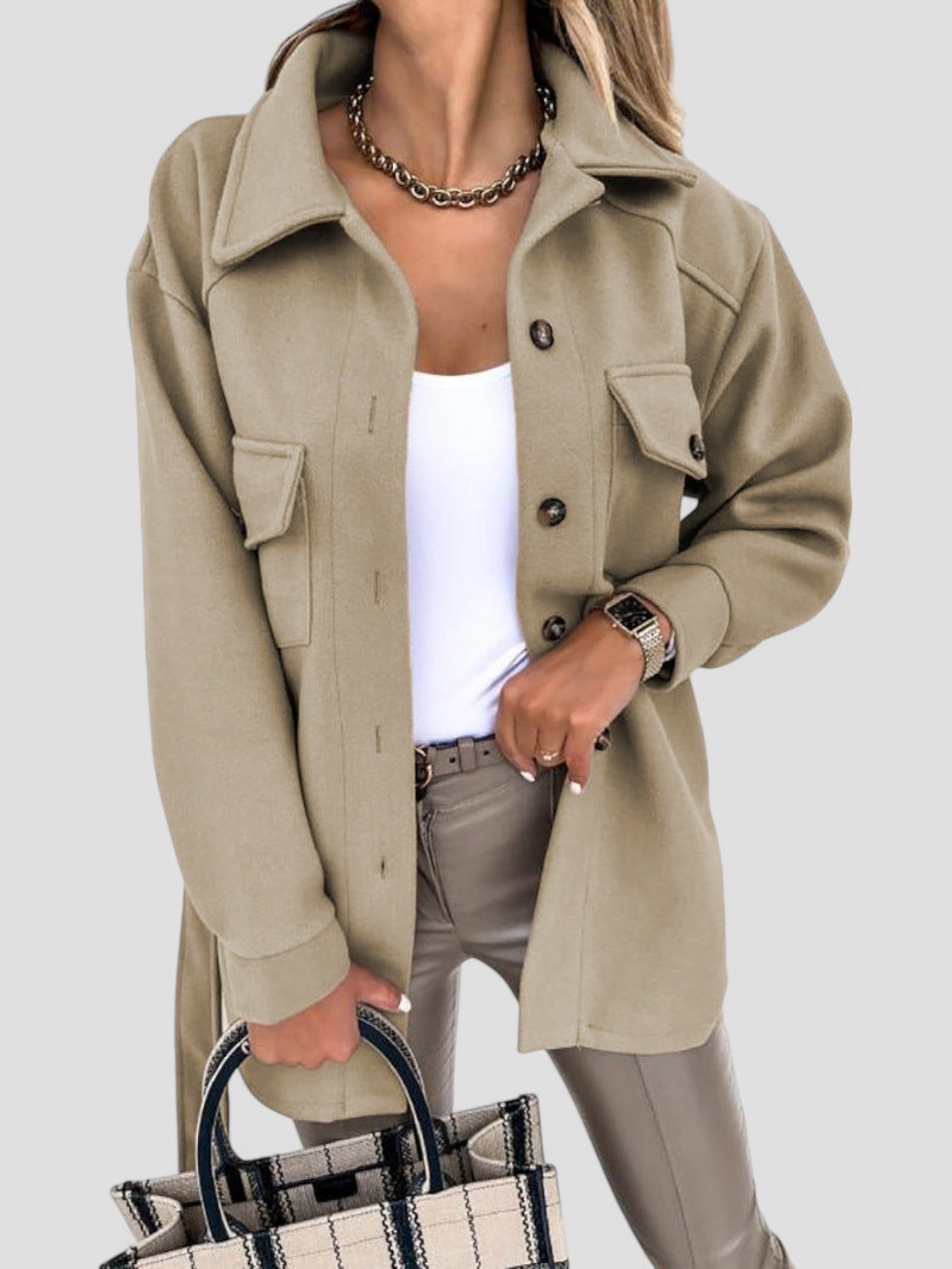 Chic Summer Vest for Women Featuring Fashionable Buttons