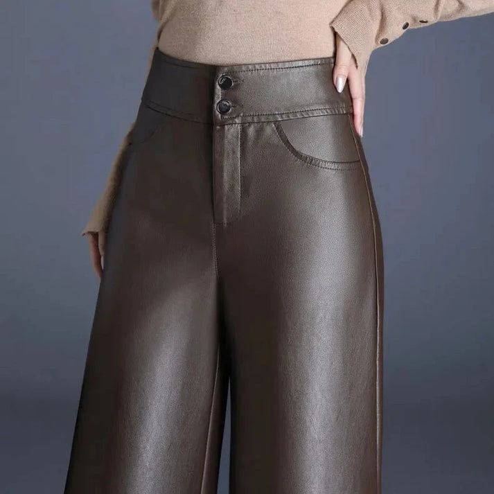 Stacia | Chic High-Waisted Faux Leather Trousers for Women – Comfortable Wide Fit