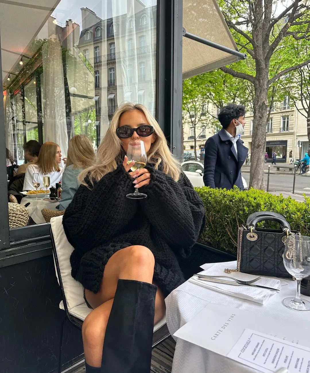 Annica | Cozy Oversized Knitted Sweater – Stylish, Soft, and Comfortable