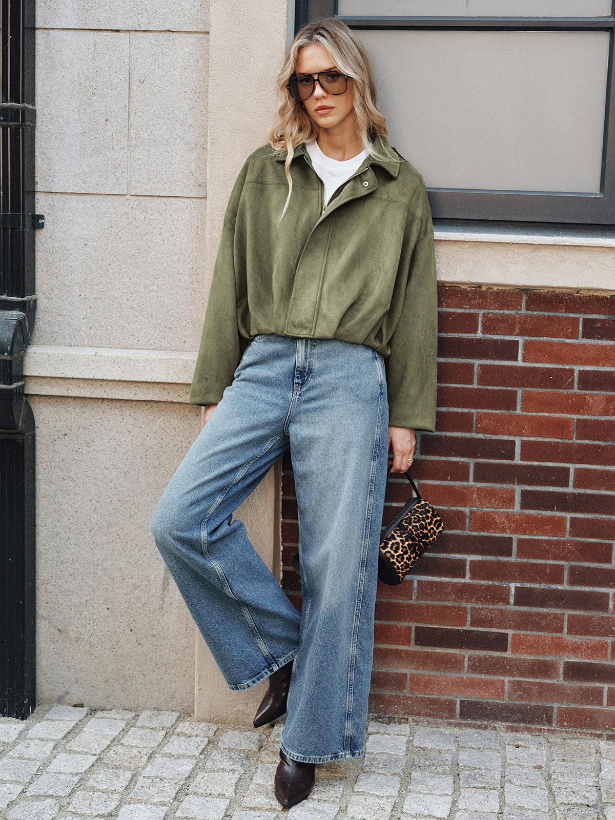 Lieve | Women's Casual Suede Jacket - Elegant Collared Design with Zipper, Perfect for Mid-Season