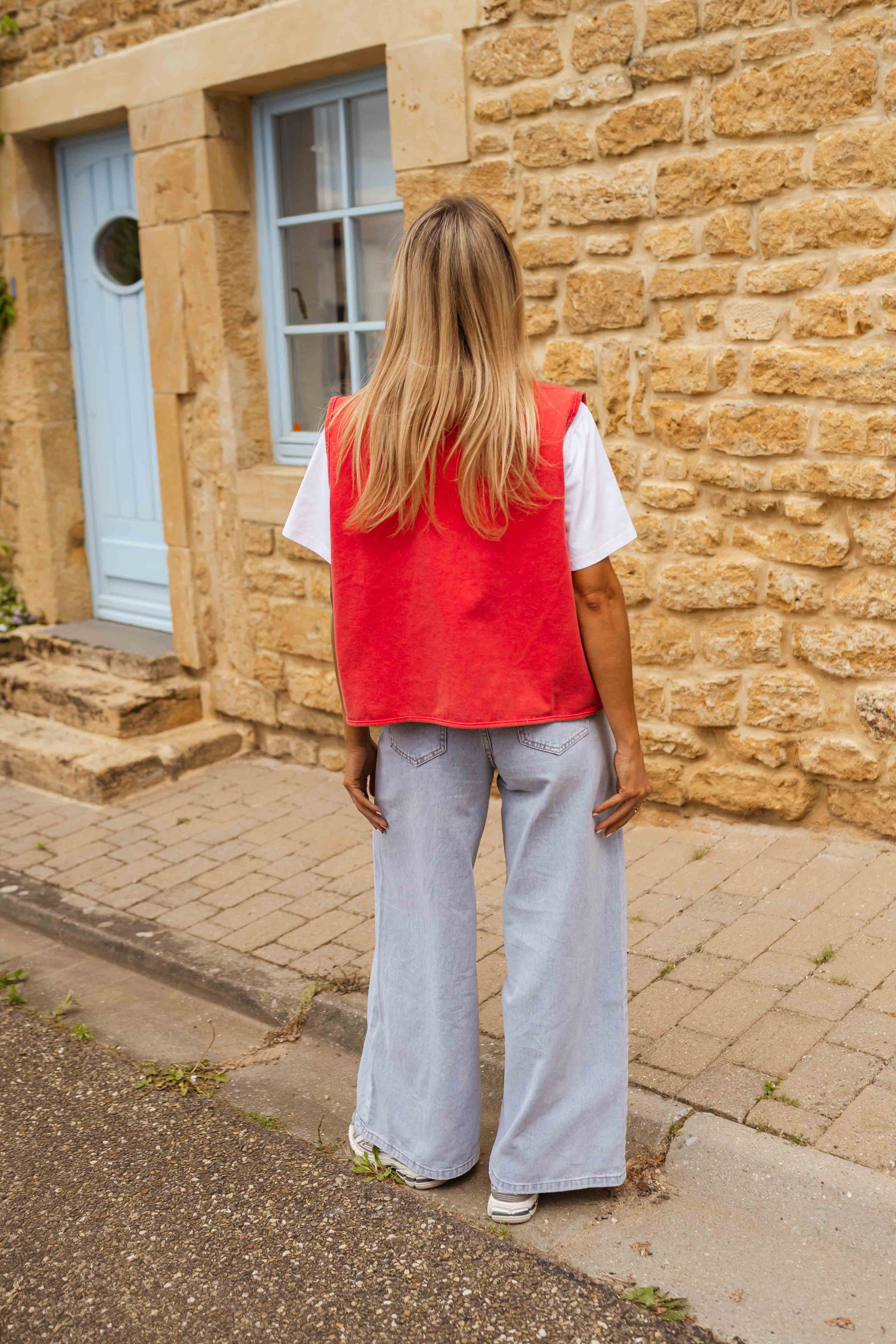 Frida | Stylish Red Women's Waistcoat with Buttons – Lightweight & Chic