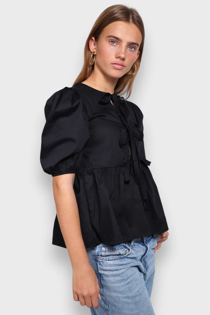 Ana | Women's Trendy Blouse with Puff Sleeves