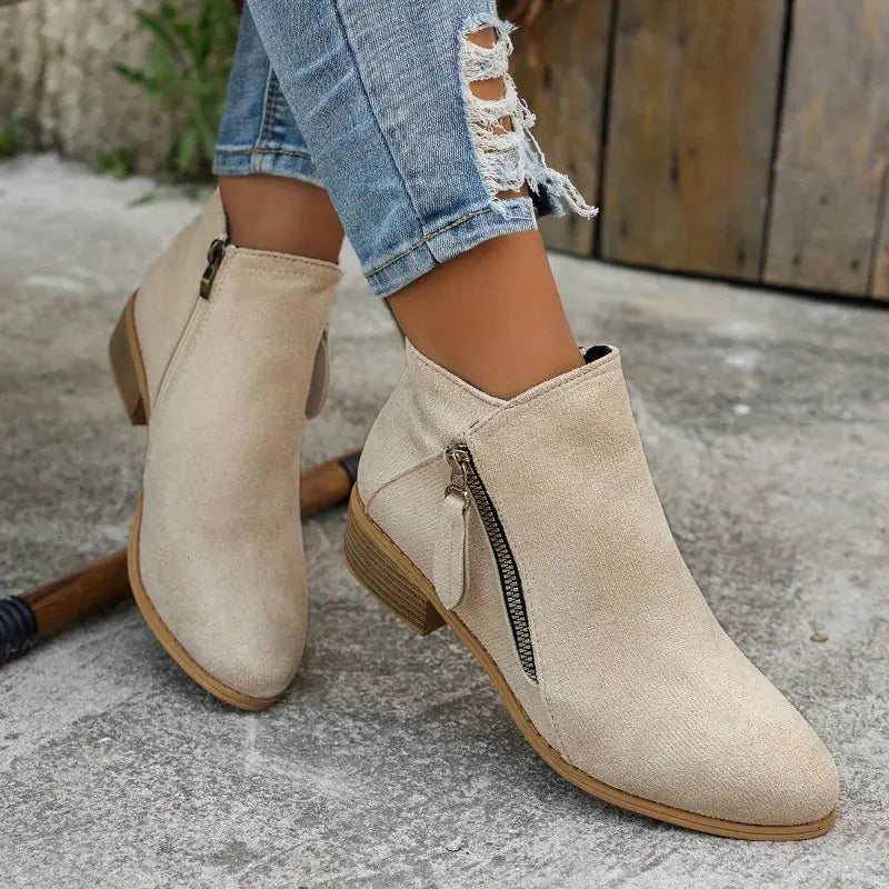 Elva | Stylish Suede Heeled Boots