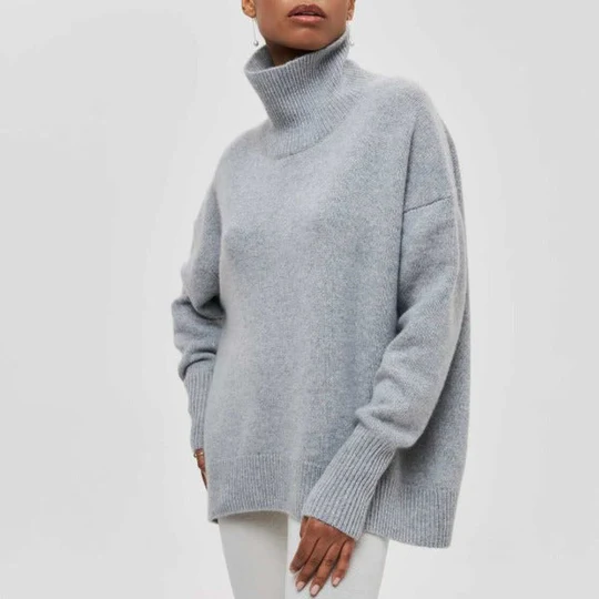 Suze | Cozy and Chic Women's Turtleneck Sweater