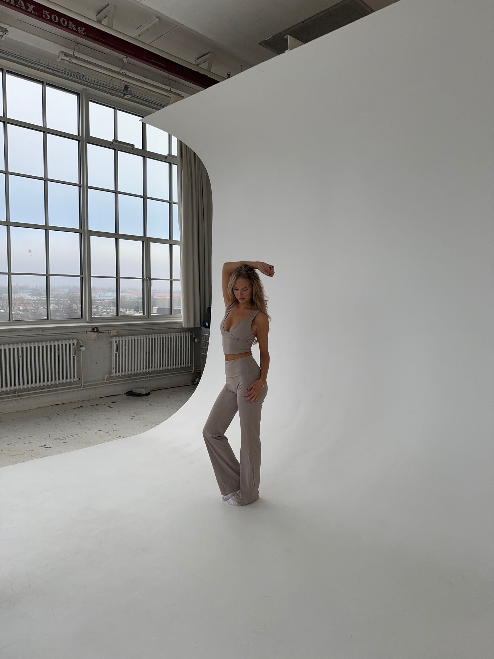 Lamia | Casual Flared Leggings with Stretch for Yoga