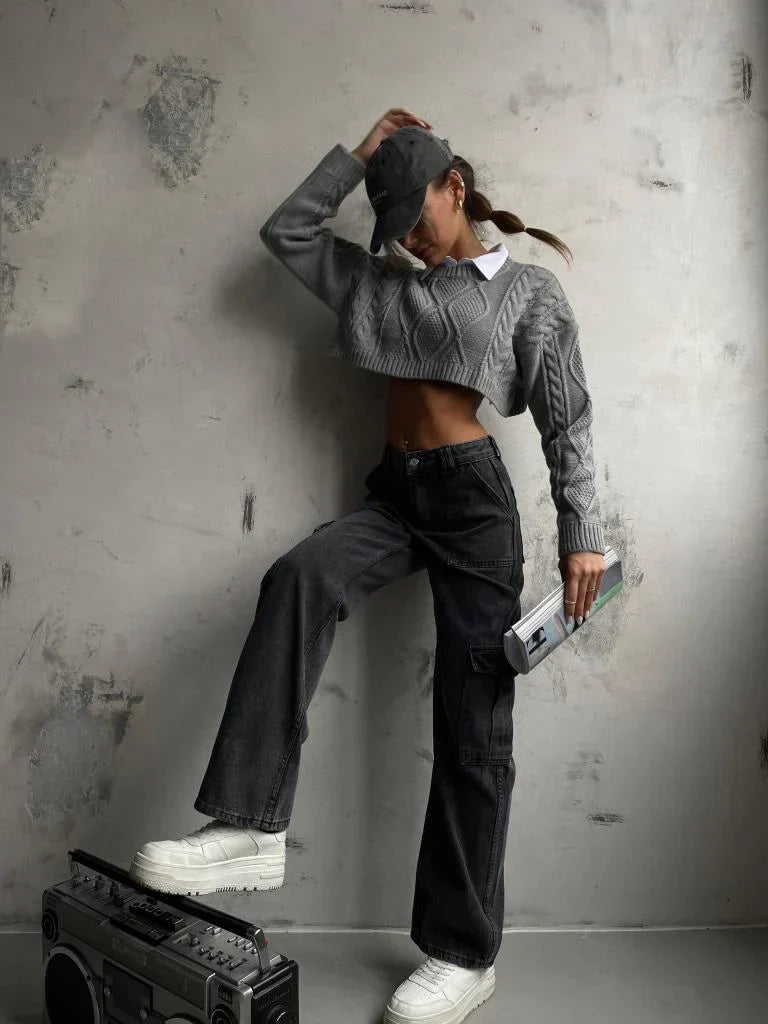 Felda | Low Rise Straight Fit Cargo Jeans with Pockets