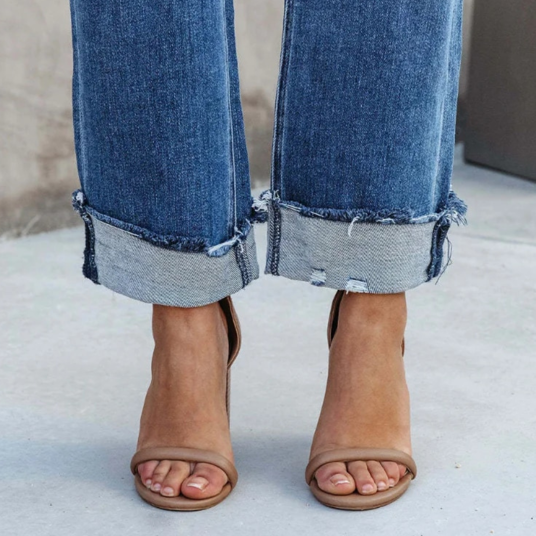 Lia | Women's High-Waist Jeans for Ultimate Comfort
