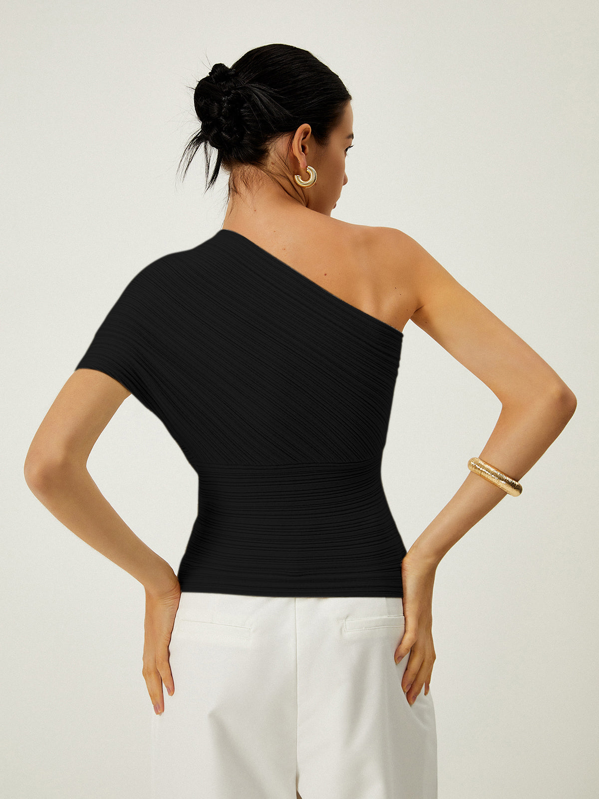 Lavinia | Elegant Asymmetrical One-Shoulder Top