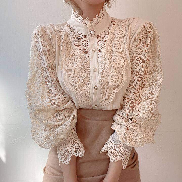 Chic Lace Top