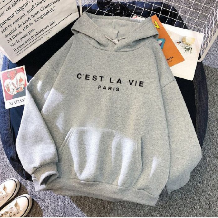 C'est La Vie | Chic Women's Hoodie - Cozy and Fashion-Forward