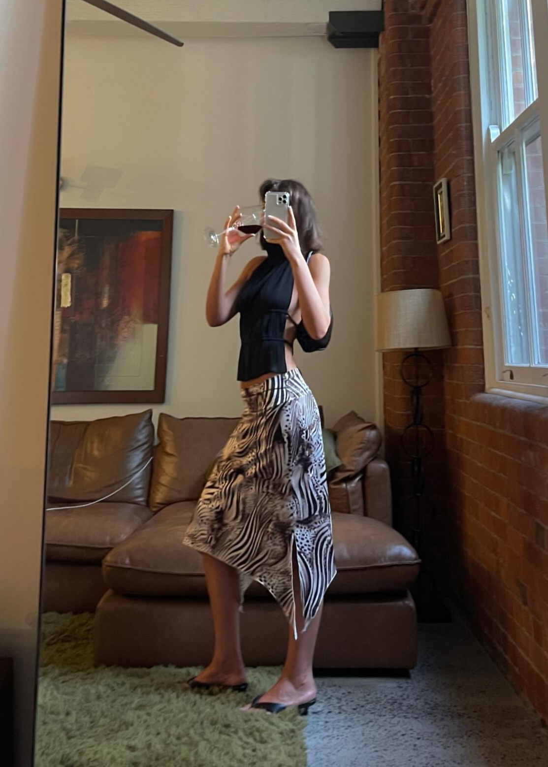 Perla | Elegant Black Pleated Crop Top with Open Back Design