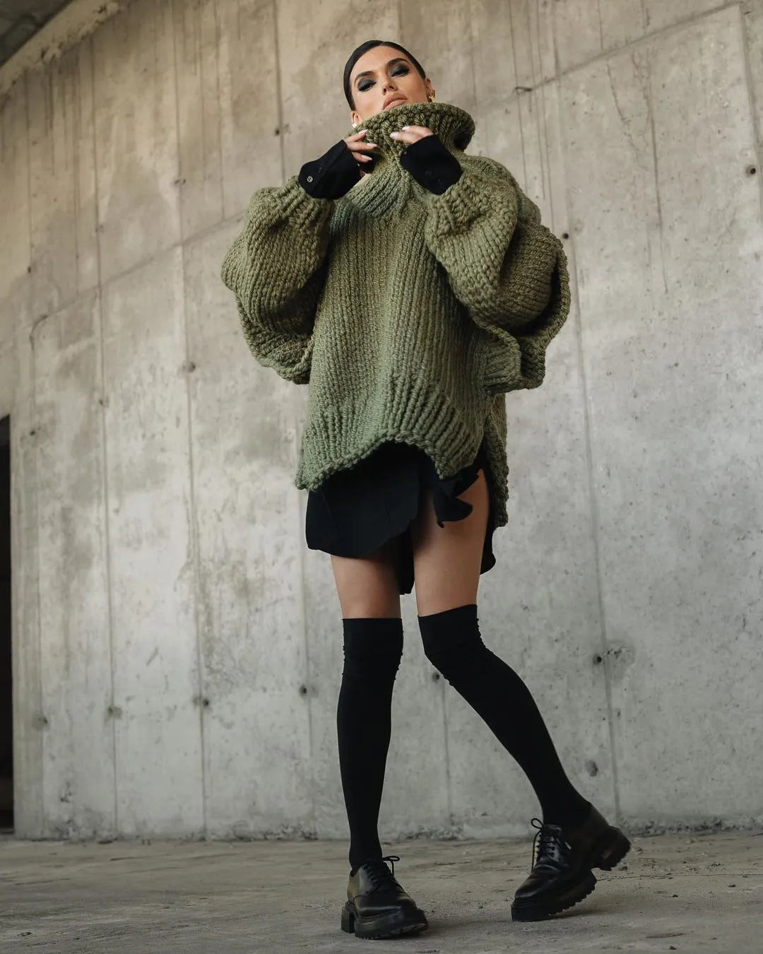 Annica | Cozy Oversized Knitted Sweater – Stylish, Soft, and Comfortable