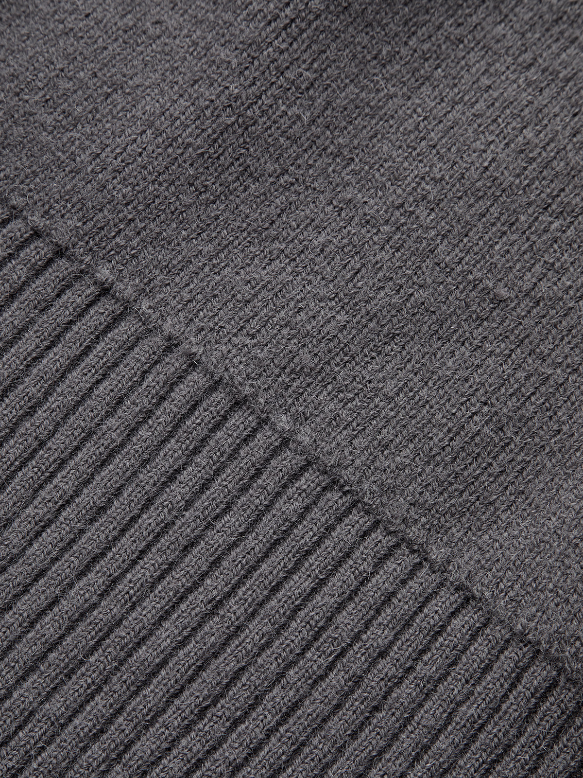 Myka | Cropped Women's Sweater with Puff Sleeves - Cozy Knitted Design