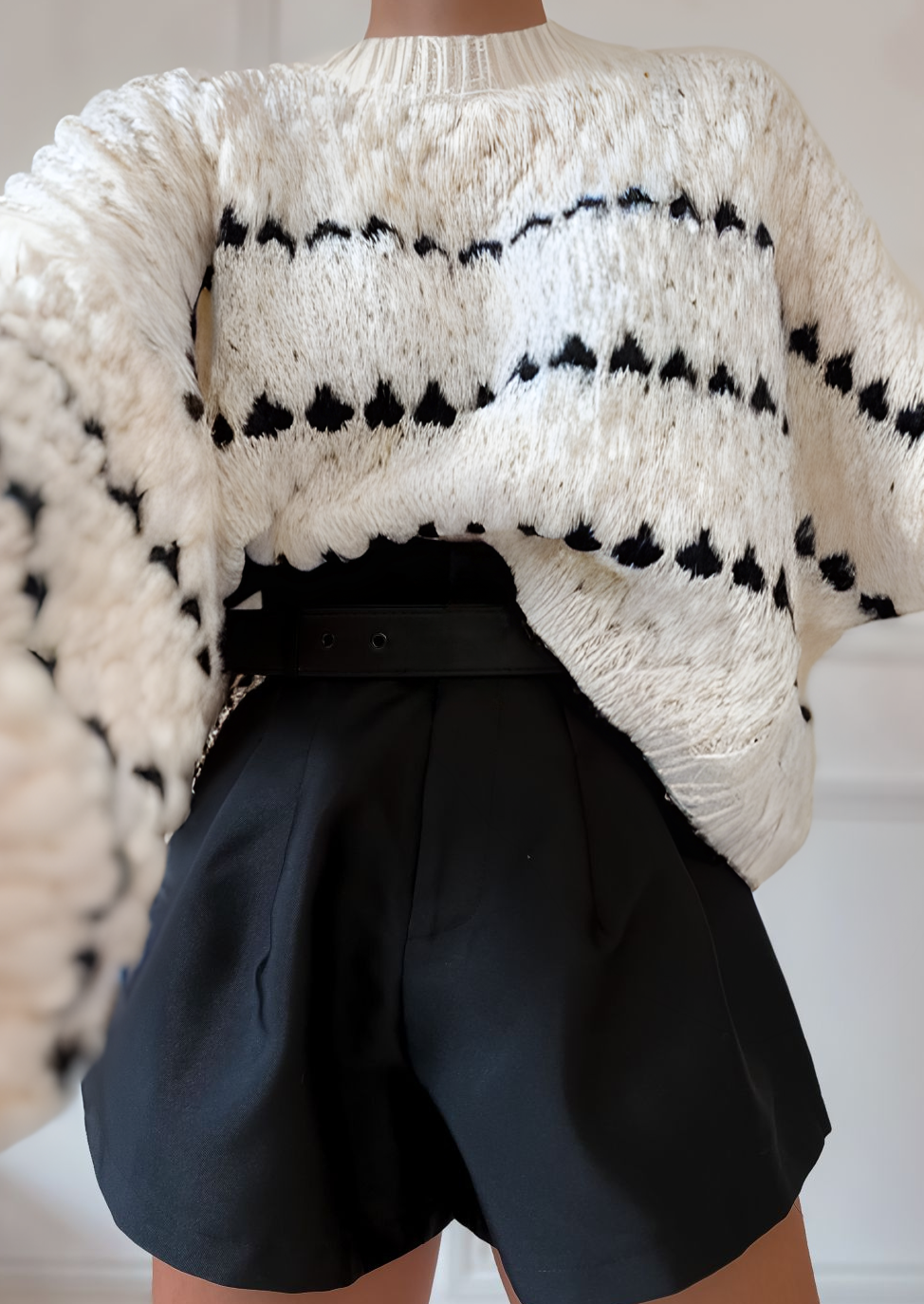 Vanilla Oversized Knit Sweater – Ultimate Comfort & Chic Style