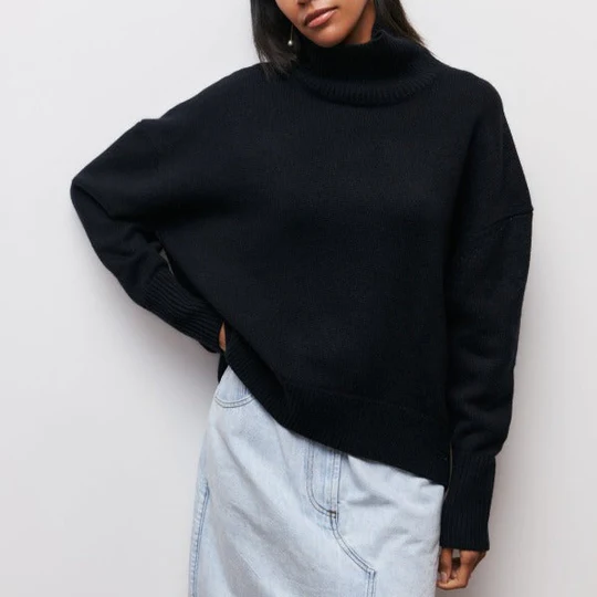 Suze | Cozy and Chic Women's Turtleneck Sweater