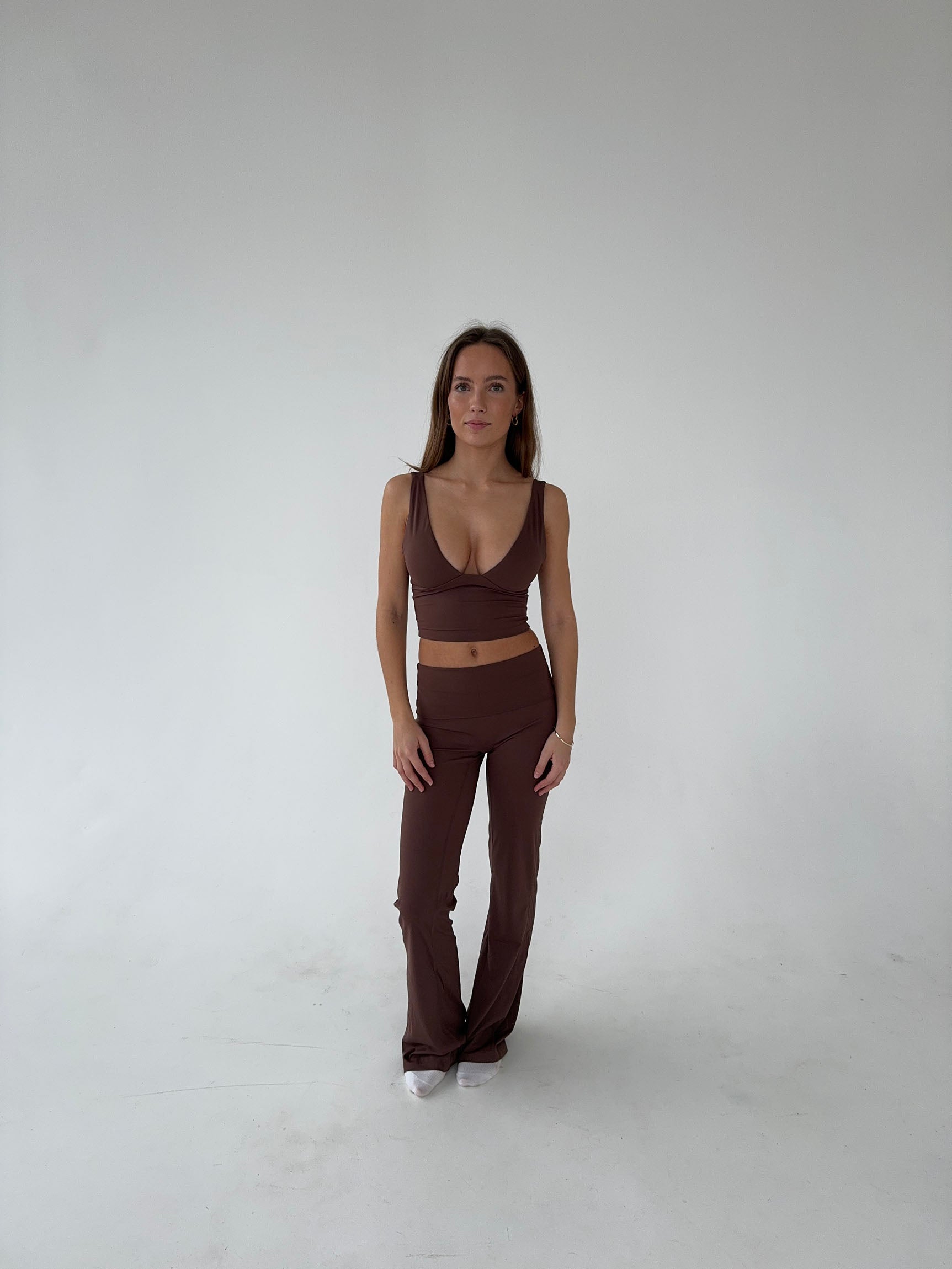 Dounia | Brown High-Waisted Flared Leggings – Ultimate Stretch & Comfort