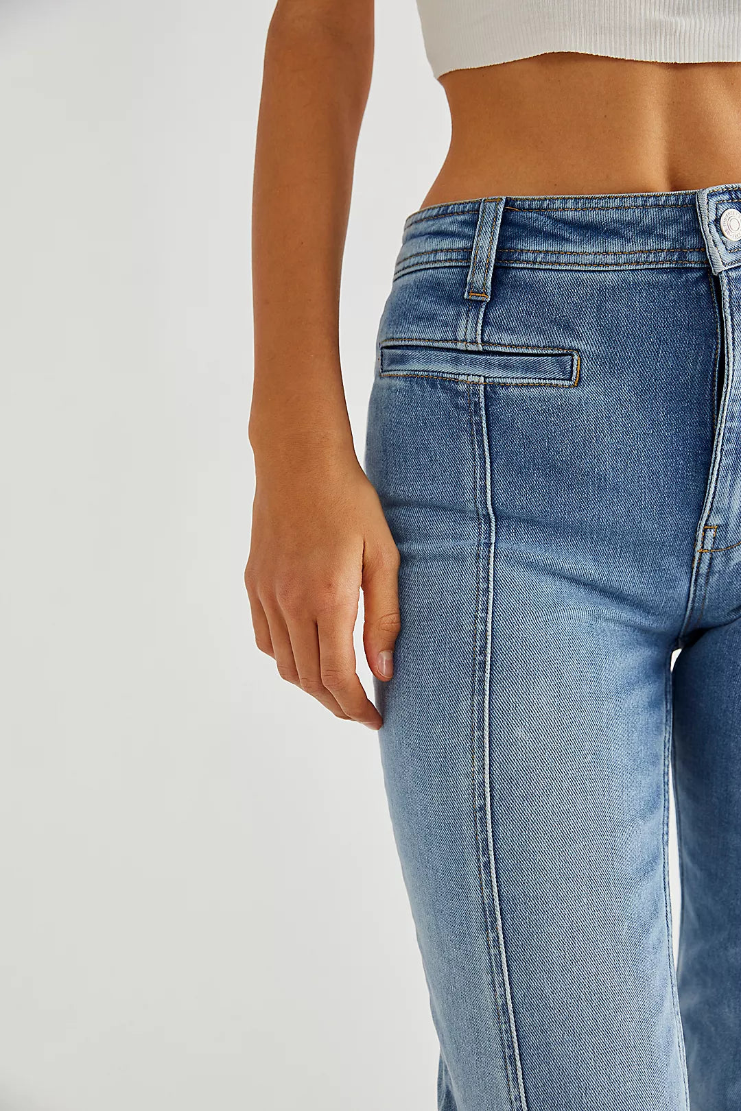 Mugain | High-Waisted Flared Jeans Featuring Red Star Accents